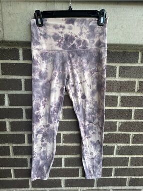 LULULEMON Align Leggings, Size 6